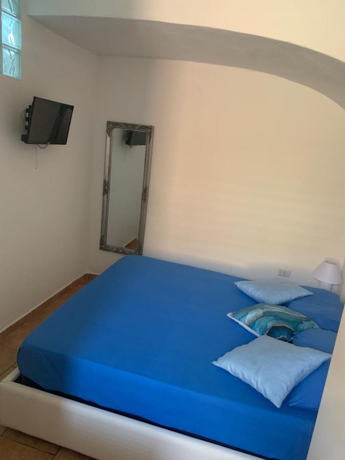 Casa Balilla 2 Appartement La Maddalena  Buitenkant foto